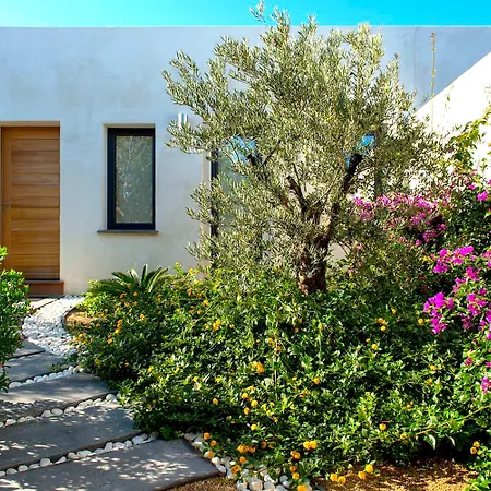 Cala Di Greco 4*