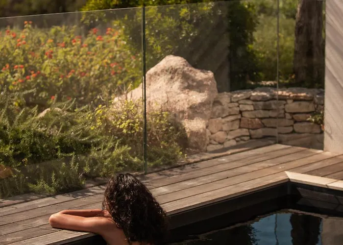 卡拉迪格雷科酒店 4*