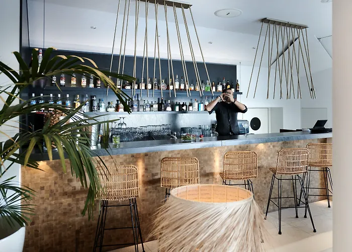 卡拉迪格雷科酒店 酒店