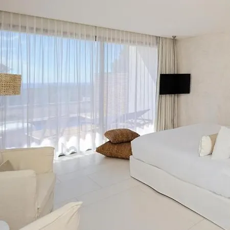 Otel Cala Di Greco 4*