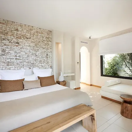 Cala Di Greco Otel