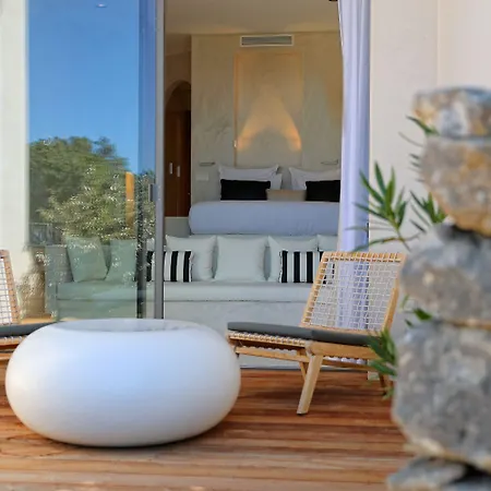 Hotel Cala Di Greco 4*