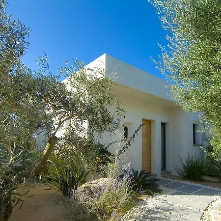 Cala Di Greco 4*