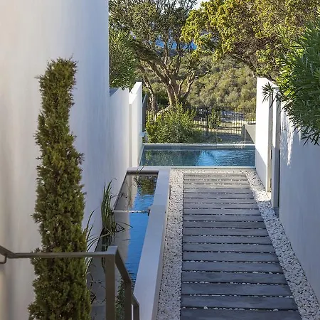 Otel Cala Di Greco