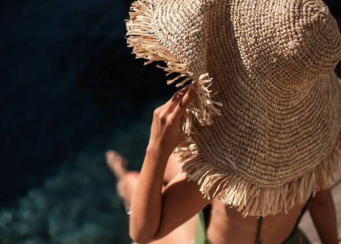 Hotel Cala Di Greco 4*